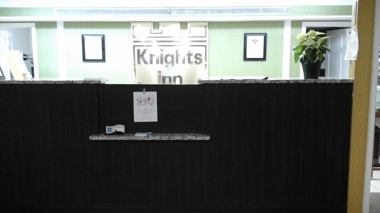 Motel Knights -